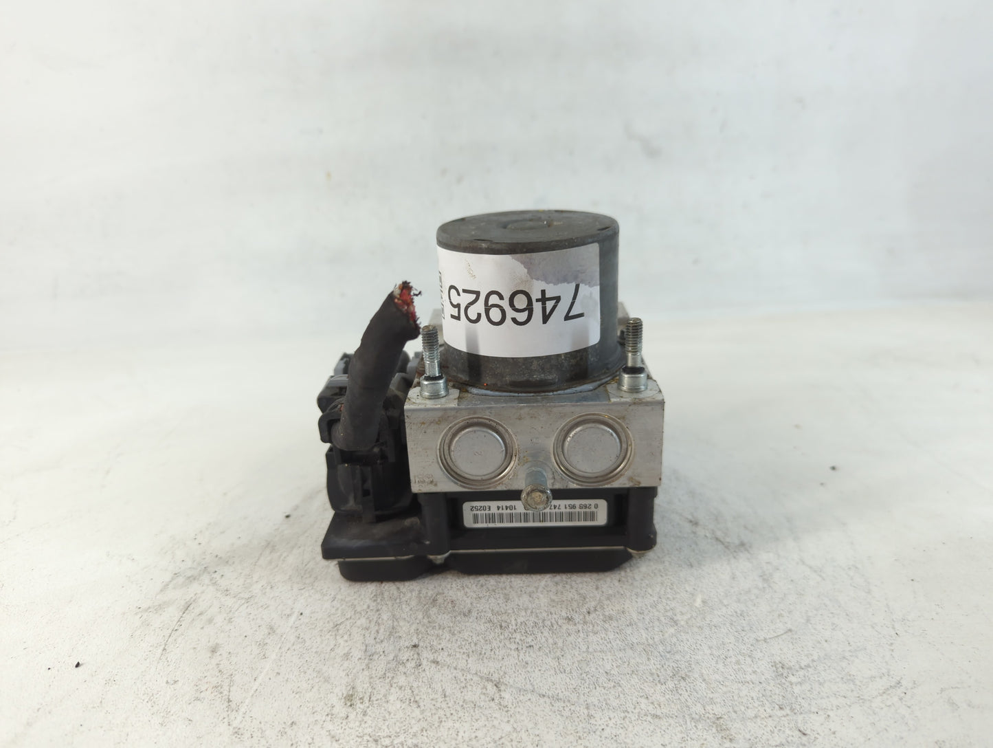 2011-2013 Hyundai Sonata ABS Pump Control Module Replacement P/N:58920-30500 0 265 238 094 Fits Fits 2011 2012 2013 OEM Used