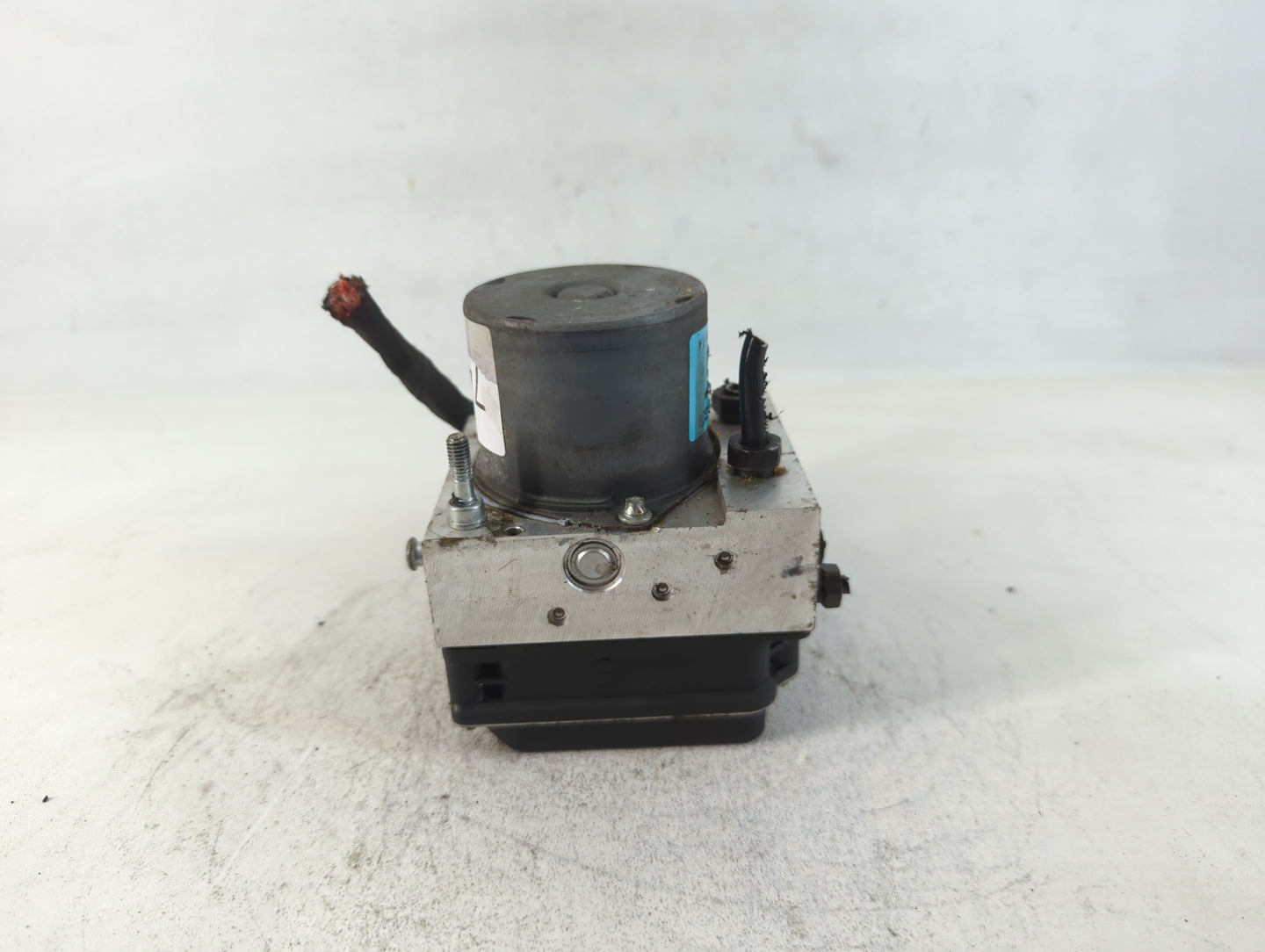 2011-2013 Hyundai Sonata ABS Pump Control Module Replacement P/N:58920-30500 0 265 238 094 Fits Fits 2011 2012 2013 OEM Used