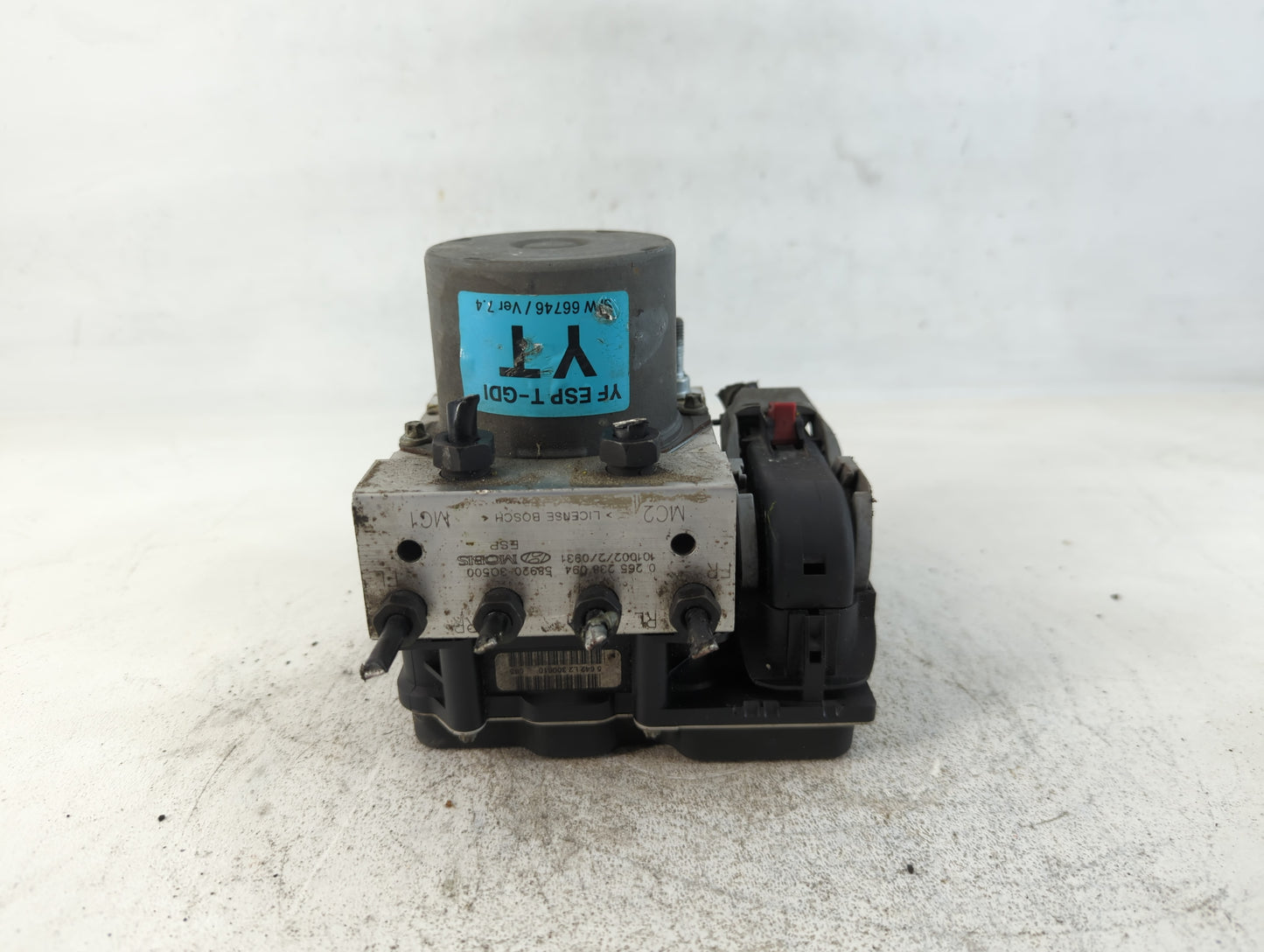2011-2013 Hyundai Sonata ABS Pump Control Module Replacement P/N:58920-30500 0 265 238 094 Fits Fits 2011 2012 2013 OEM Used