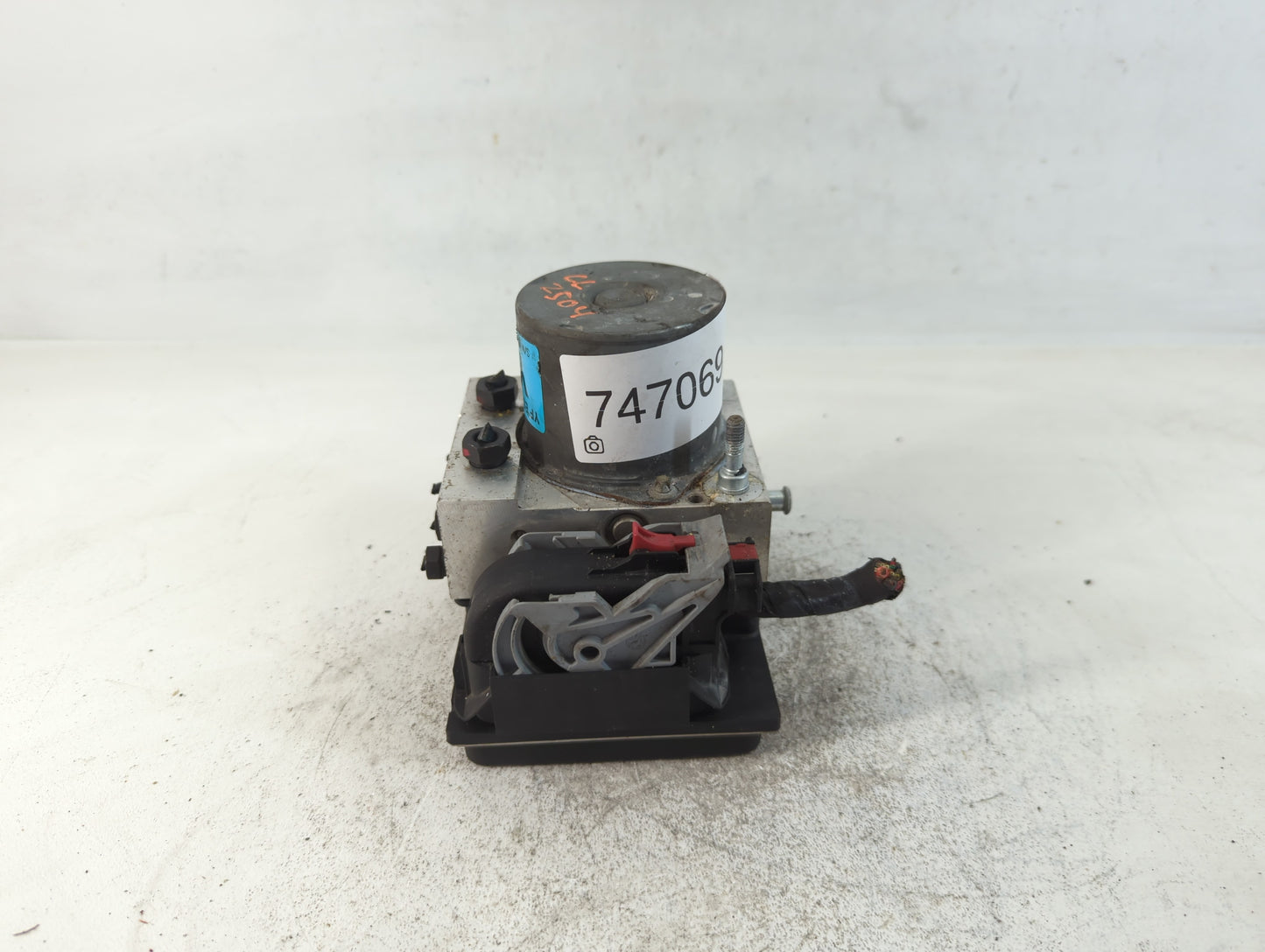 2011-2013 Hyundai Sonata ABS Pump Control Module Replacement P/N:58920-30500 0 265 238 094 Fits Fits 2011 2012 2013 OEM Used