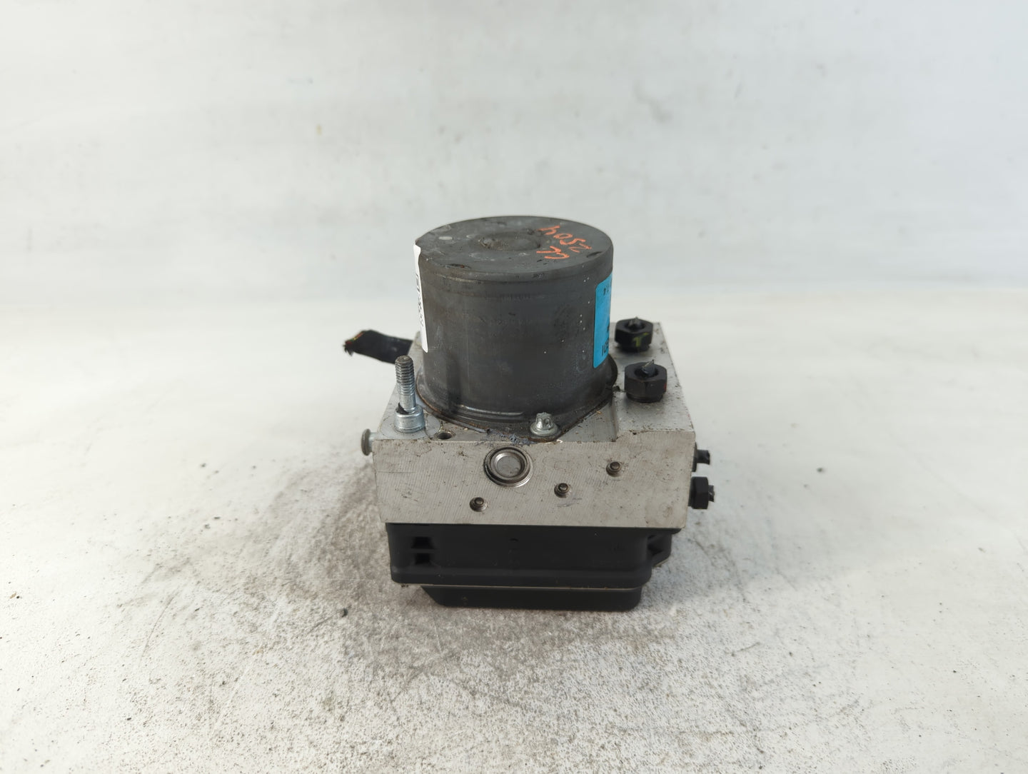 2011-2013 Hyundai Sonata ABS Pump Control Module Replacement P/N:58920-30500 0 265 238 094 Fits Fits 2011 2012 2013 OEM Used