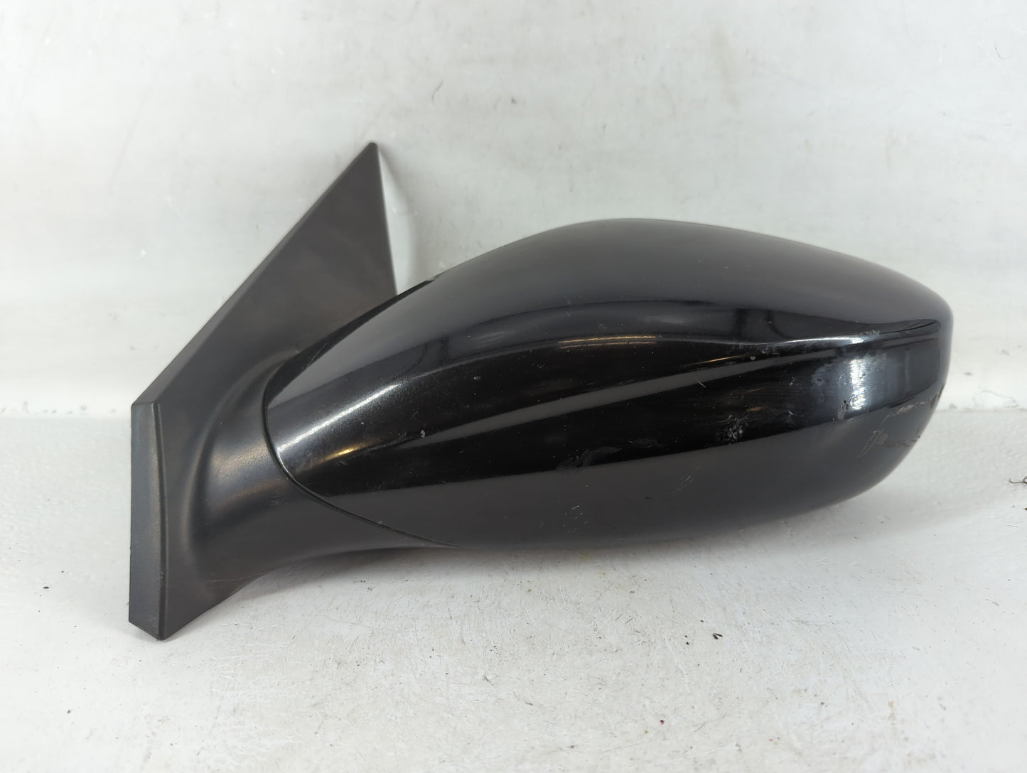 2011-2014 Hyundai Sonata Driver Side View Mirror - Left Door Mirror OEM Used - Oemusedautoparts1.com