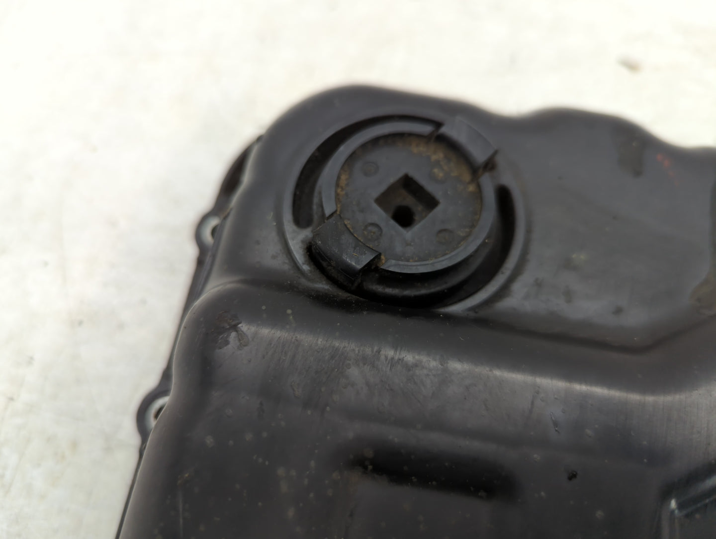 2011-2012 Hyundai Sonata Engine Oil Pan Fits Fits 2011 2012 2013 OEM Used Auto Parts - Oemusedautoparts1.com