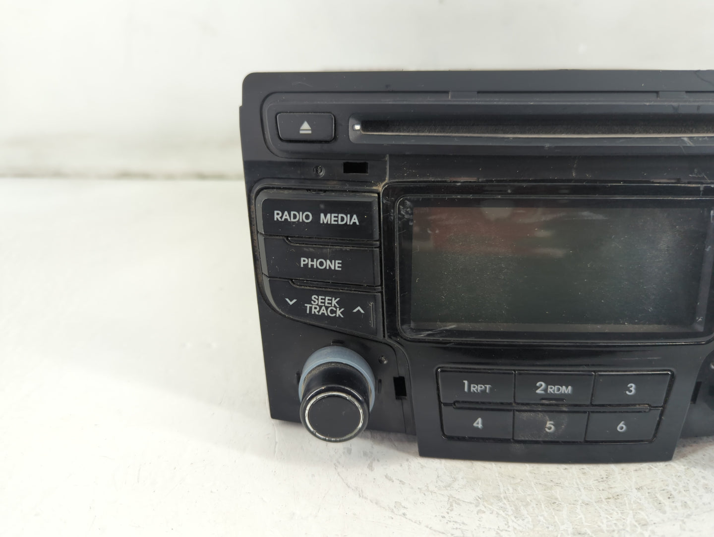 2012-2015 Hyundai Sonata Radio AM FM Cd Player Receiver Replacement P/N:96180-3Q650 Fits Fits 2012 2013 2014 2015 OEM Used A