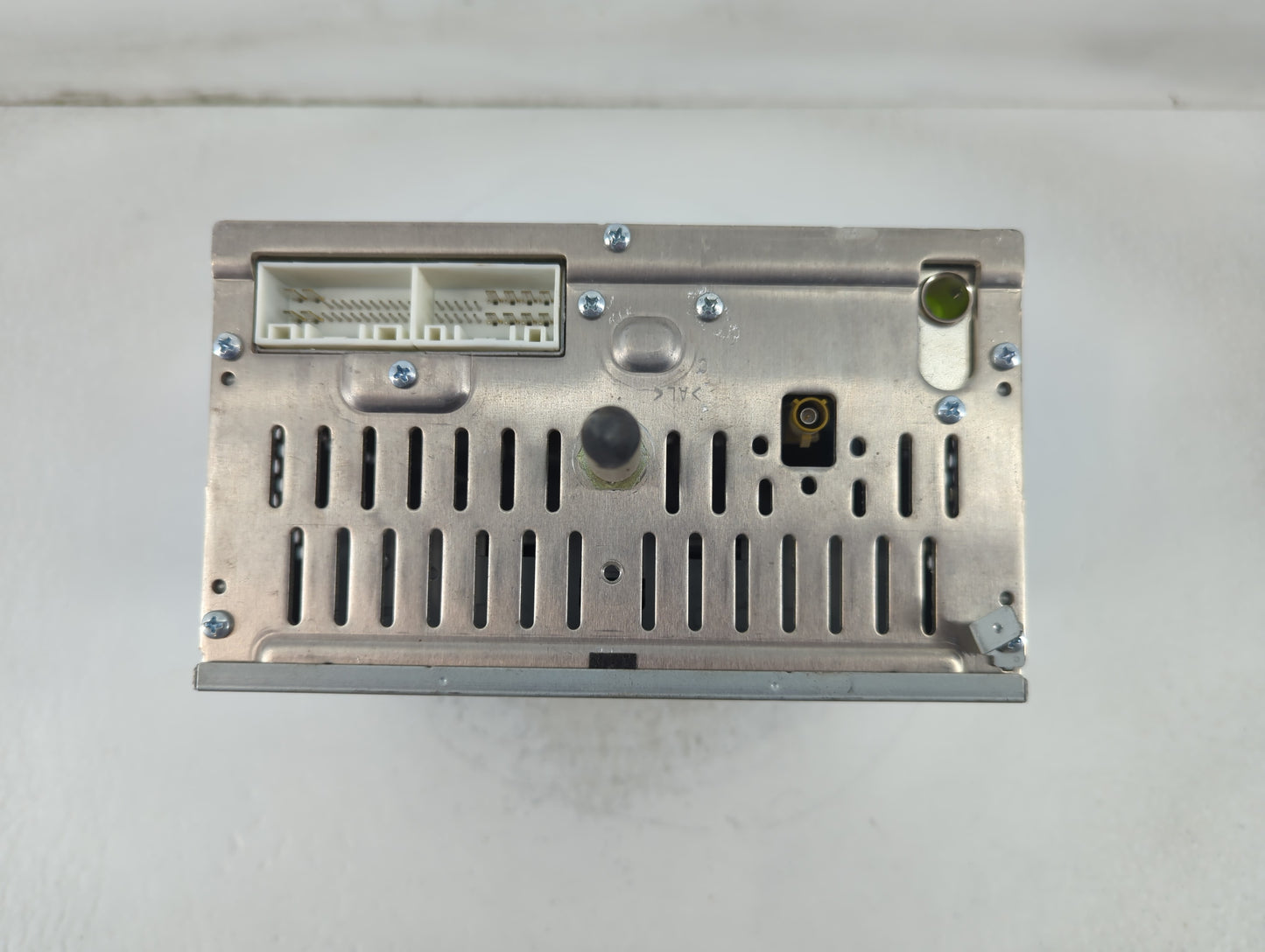 2012-2015 Hyundai Sonata Radio AM FM Cd Player Receiver Replacement P/N:96180-3Q650 Fits Fits 2012 2013 2014 2015 OEM Used A