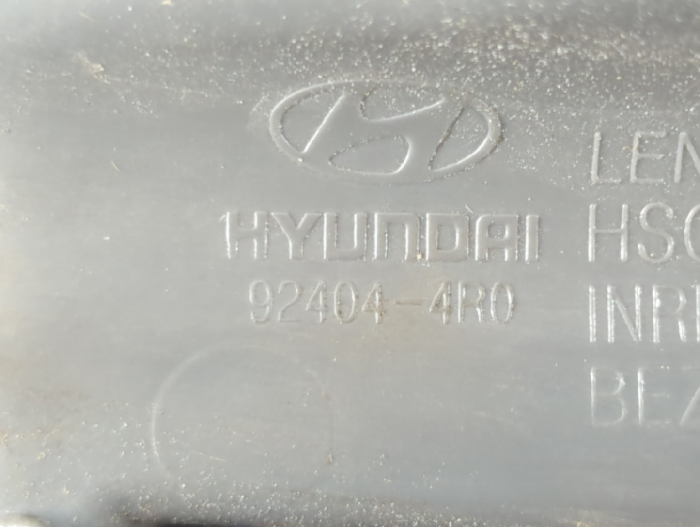 2011-2015 Hyundai Sonata Tail Light Assembly Passenger Right OEM P/N:92404-4R0 Fits Fits 2011 2012 2013 2014 2015 OEM Used A