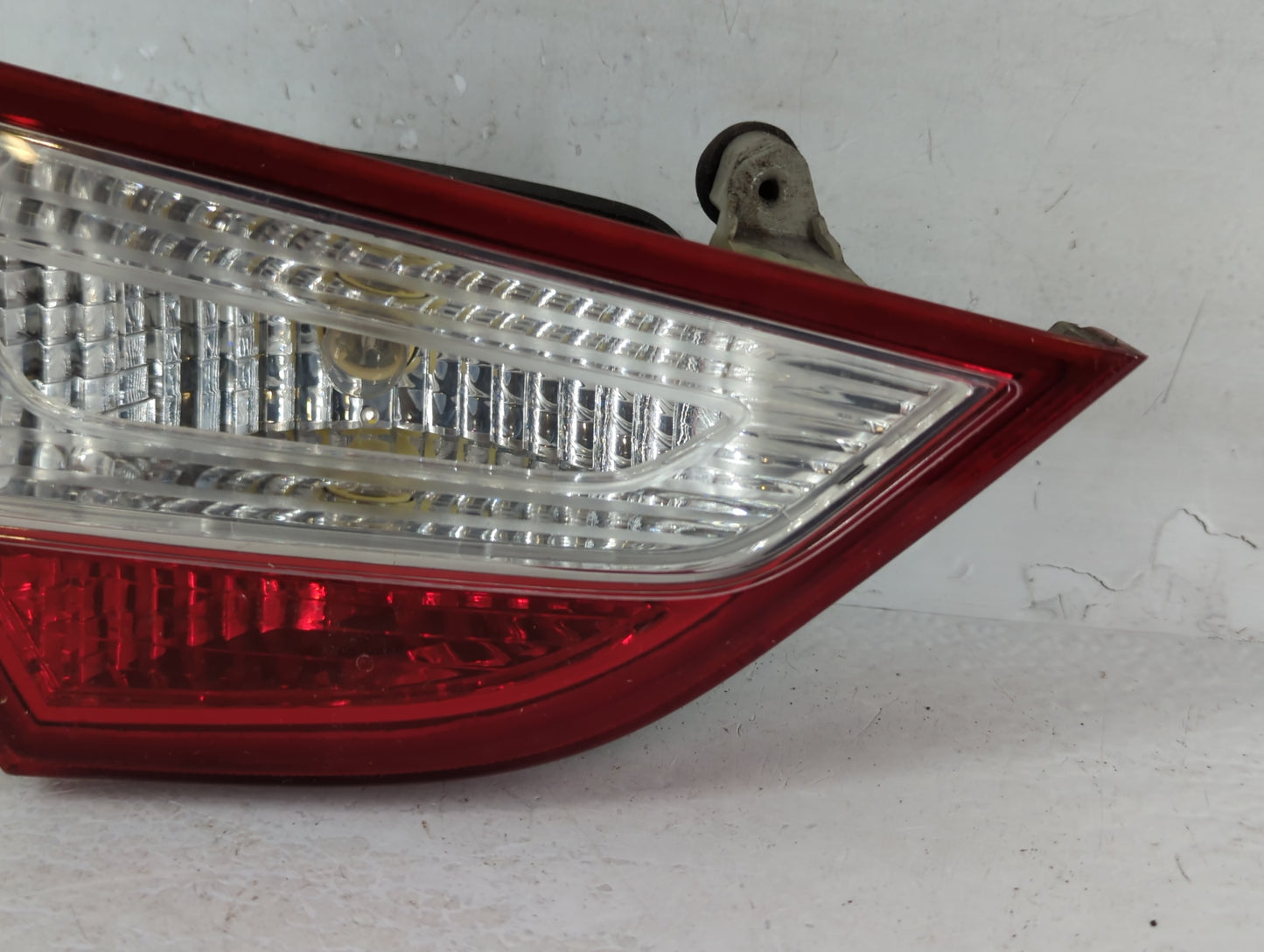 2011-2014 Hyundai Sonata Driver Left Side Deck Lid Mounted Tail Light 802047 - Oemusedautoparts1.com