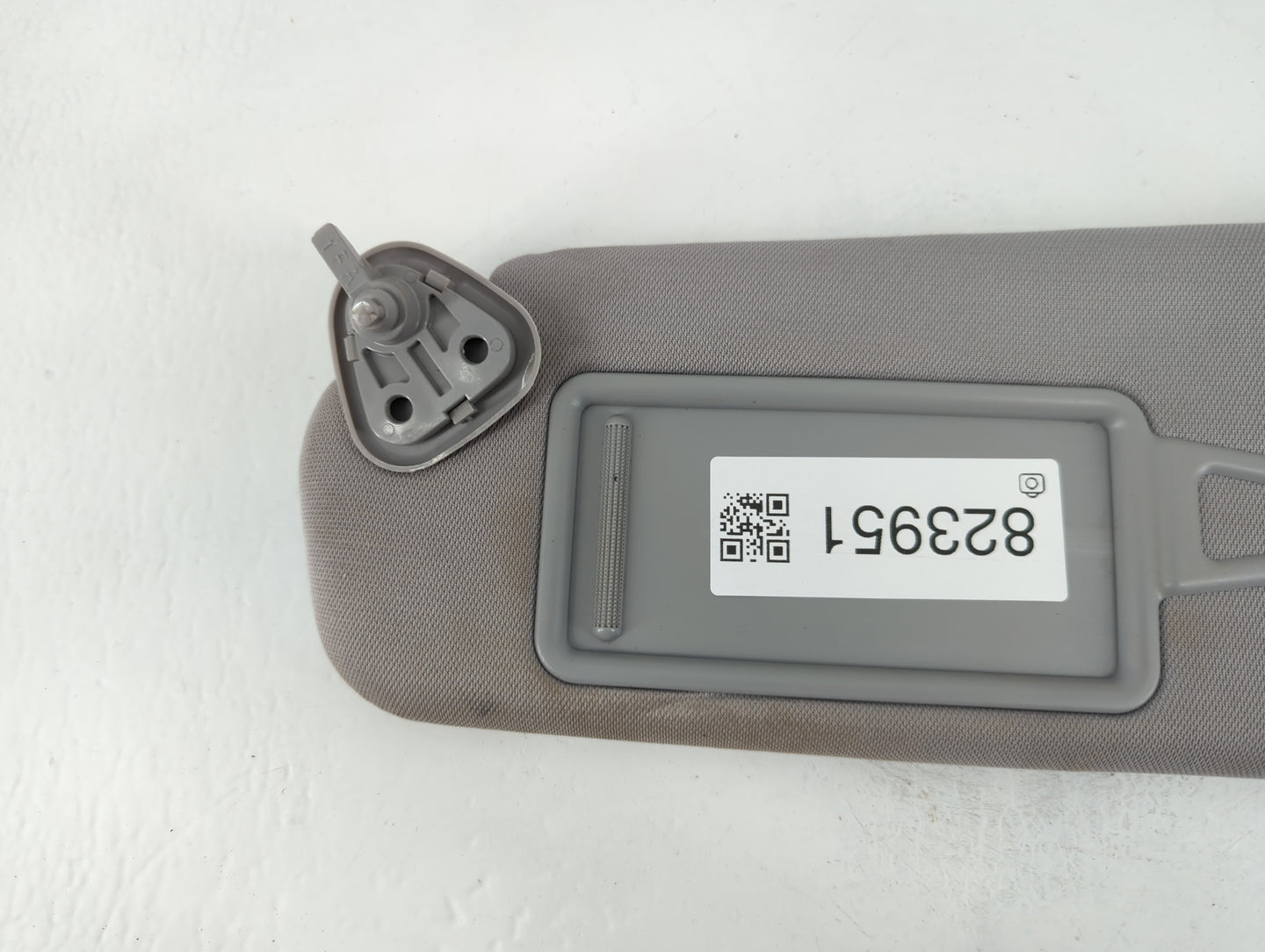 2011-2015 Hyundai Sonata Sun Visor Shade Replacement Driver Left Mirror Fits Fits 2011 2012 2013 2014 2015 OEM Used Auto Par