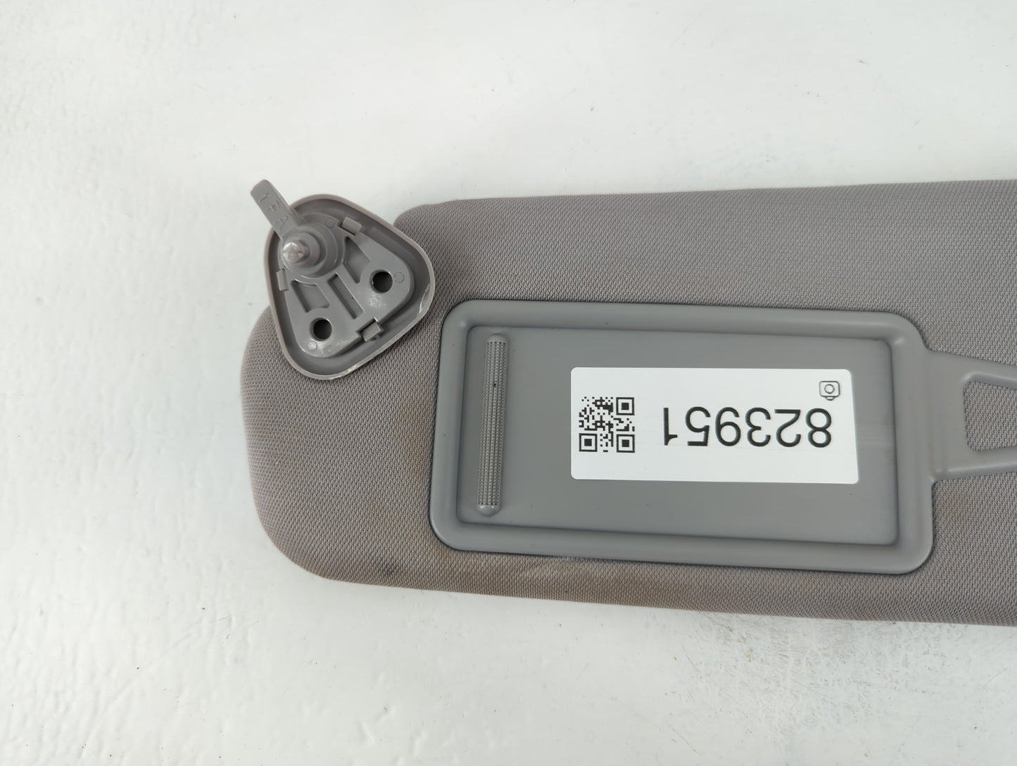 2011-2015 Hyundai Sonata Sun Visor Shade Replacement Driver Left Mirror Fits Fits 2011 2012 2013 2014 2015 OEM Used Auto Par
