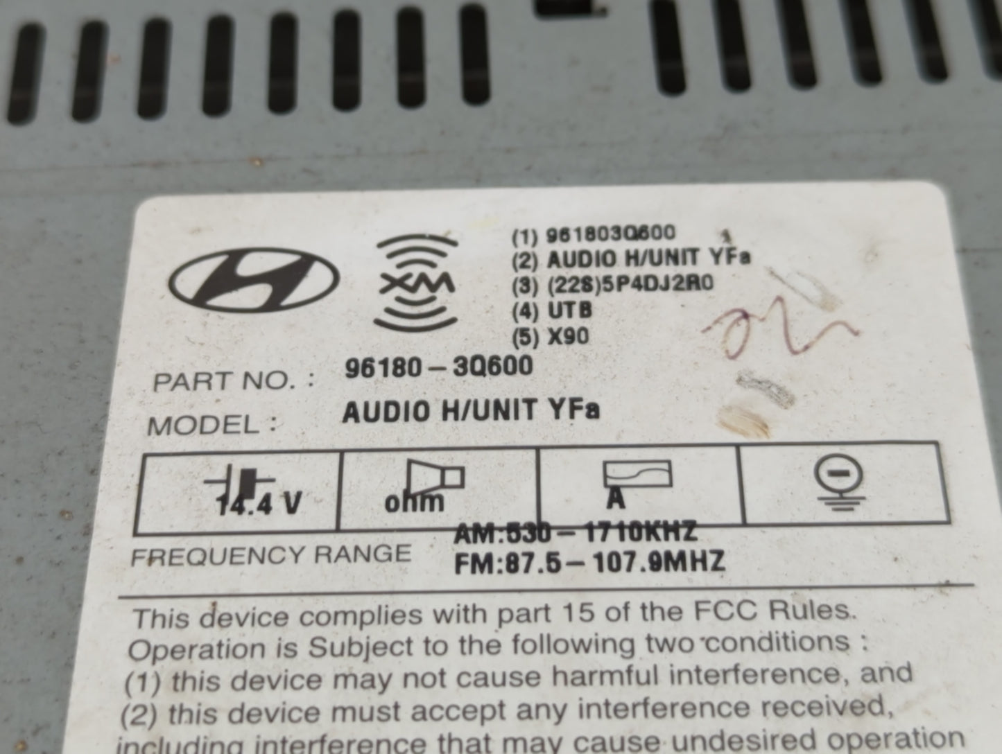 2012-2015 Hyundai Sonata Radio AM FM Cd Player Receiver Replacement P/N:96180-3Q600 Fits Fits 2012 2013 2014 2015 OEM Used A