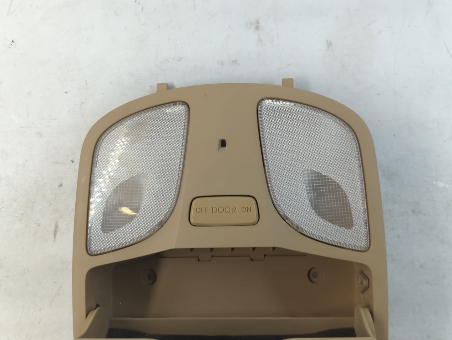 2011-2015 Hyundai Sonata Overhead Roof Console 838863 - Oemusedautoparts1.com