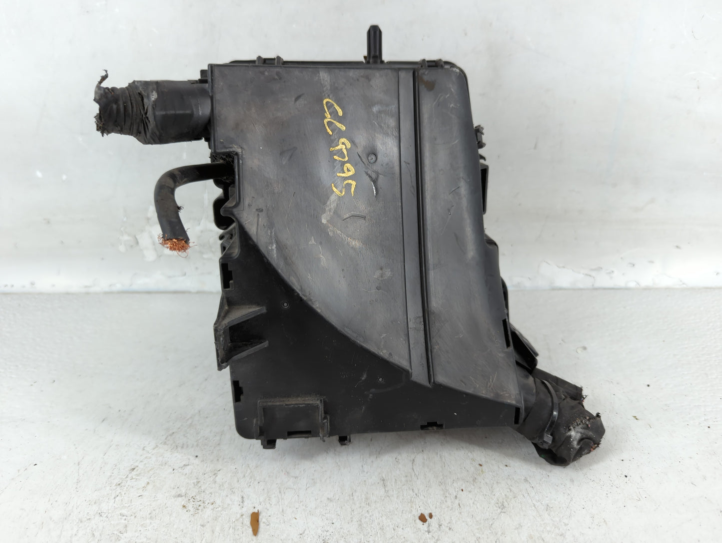 2011-2014 Hyundai Sonata Fusebox Fuse Box Panel Relay Module P/N:91950-3S711 Fits Fits 2011 2012 2013 2014 OEM Used Auto Par