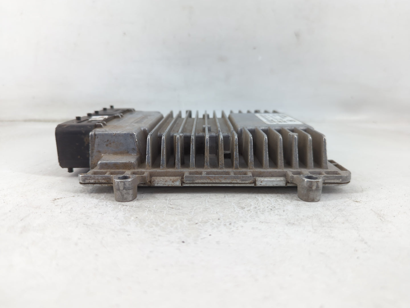 2011-2014 Hyundai Sonata PCM Engine Control Computer ECU ECM PCU OEM P/N:39111-2G662 39101-2G662 Fits Fits 2011 2012 2013 20