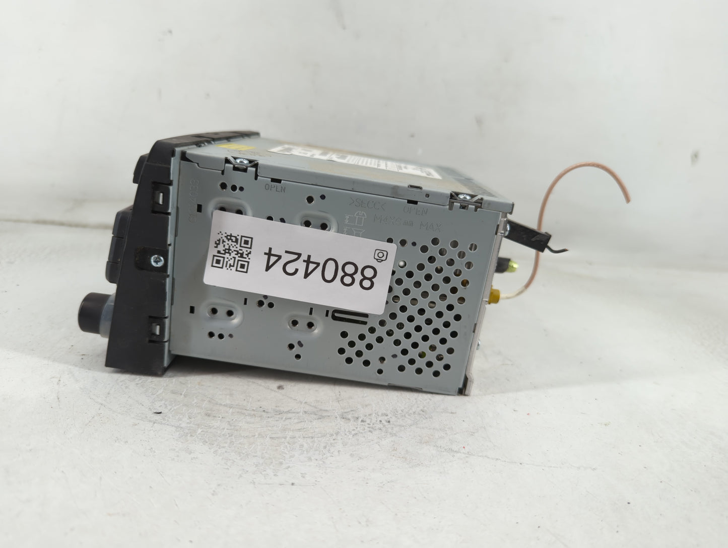 2012-2015 Hyundai Sonata Radio AM FM Cd Player Receiver Replacement P/N:96180-3Q6004X Fits Fits 2012 2013 2014 2015 OEM Used