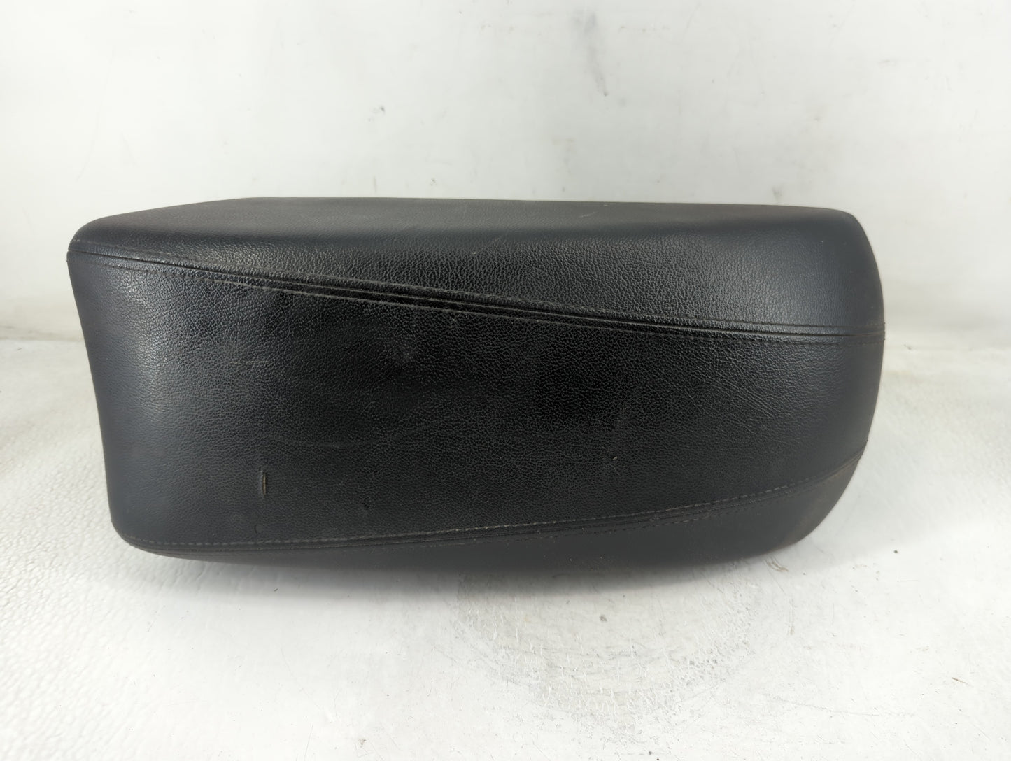 2012 Hyundai Sonata Center Console Armrest Cover Lid Fits OEM Used Auto Parts - Oemusedautoparts1.com