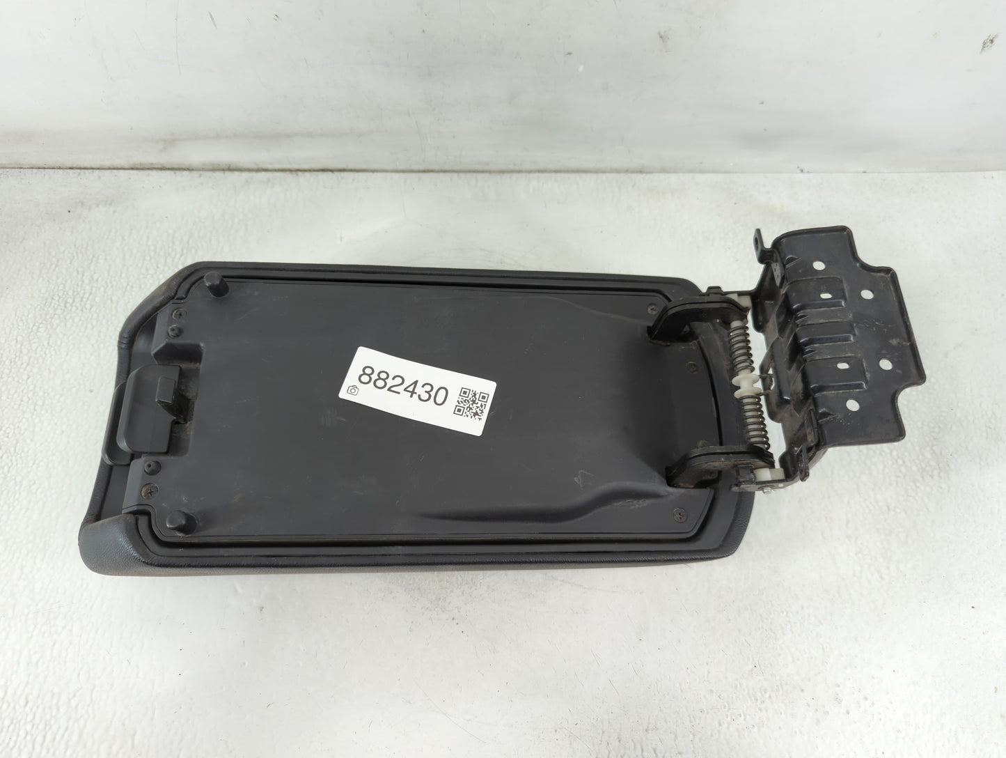 2012 Hyundai Sonata Center Console Armrest Cover Lid Fits OEM Used Auto Parts - Oemusedautoparts1.com