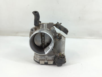 2011-2015 Hyundai Sonata Throttle Body P/N:90 4501 0020 35100-2G800 Fits Fits 2011 2012 2013 2014 2015 2016 OEM Used Auto Pa