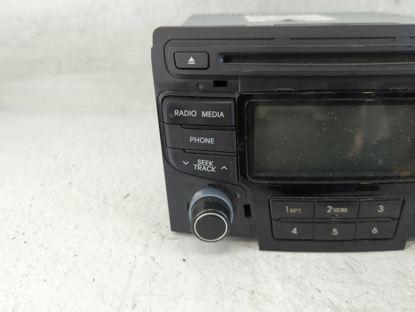 2012-2015 Hyundai Sonata Radio AM FM Cd Player Receiver Replacement P/N:96180-3Q6004X Fits Fits 2012 2013 2014 2015 OEM Used