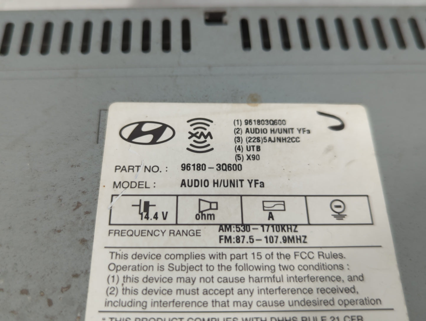 2012-2015 Hyundai Sonata Radio AM FM Cd Player Receiver Replacement P/N:96180-3Q6004X Fits Fits 2012 2013 2014 2015 OEM Used