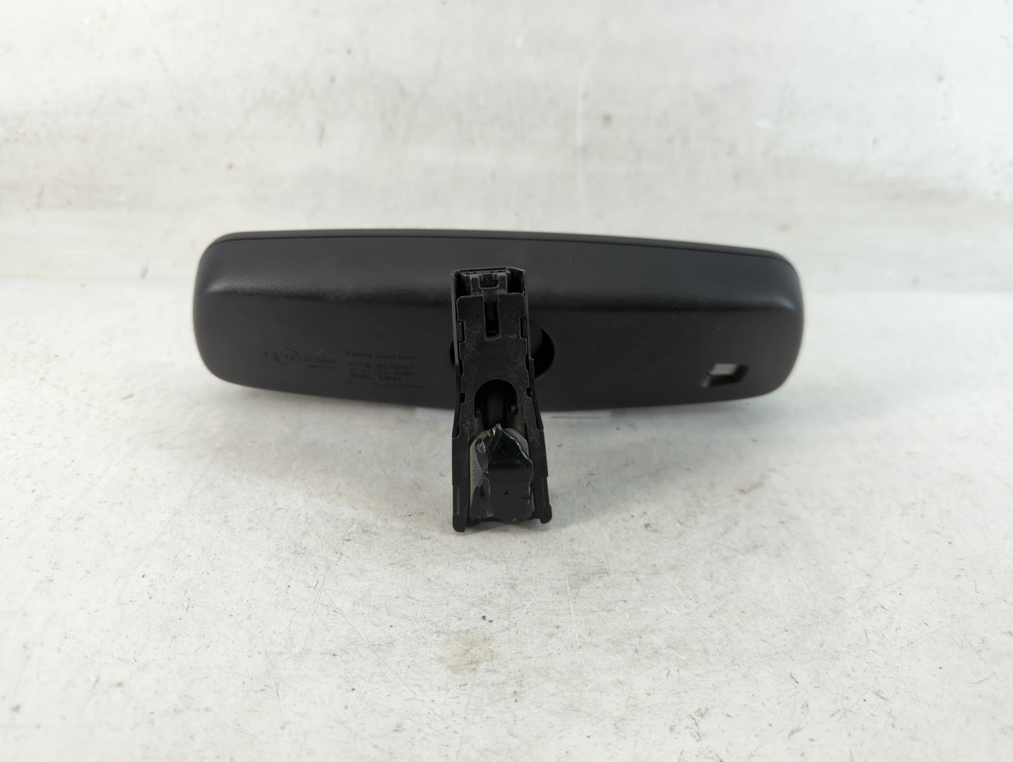 2006-2015 Hyundai Sonata Interior Rear View Mirror Replacement OEM P/N:E11026666 Fits OEM Used Auto Parts - Oemusedautoparts