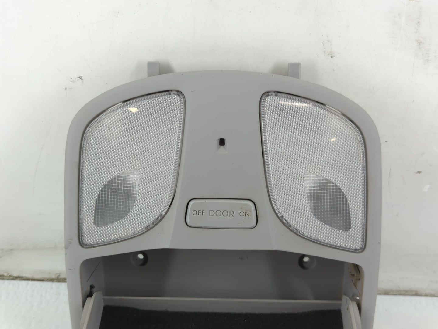 2011-2015 Hyundai Sonata Overhead Roof Console 889138 - Oemusedautoparts1.com