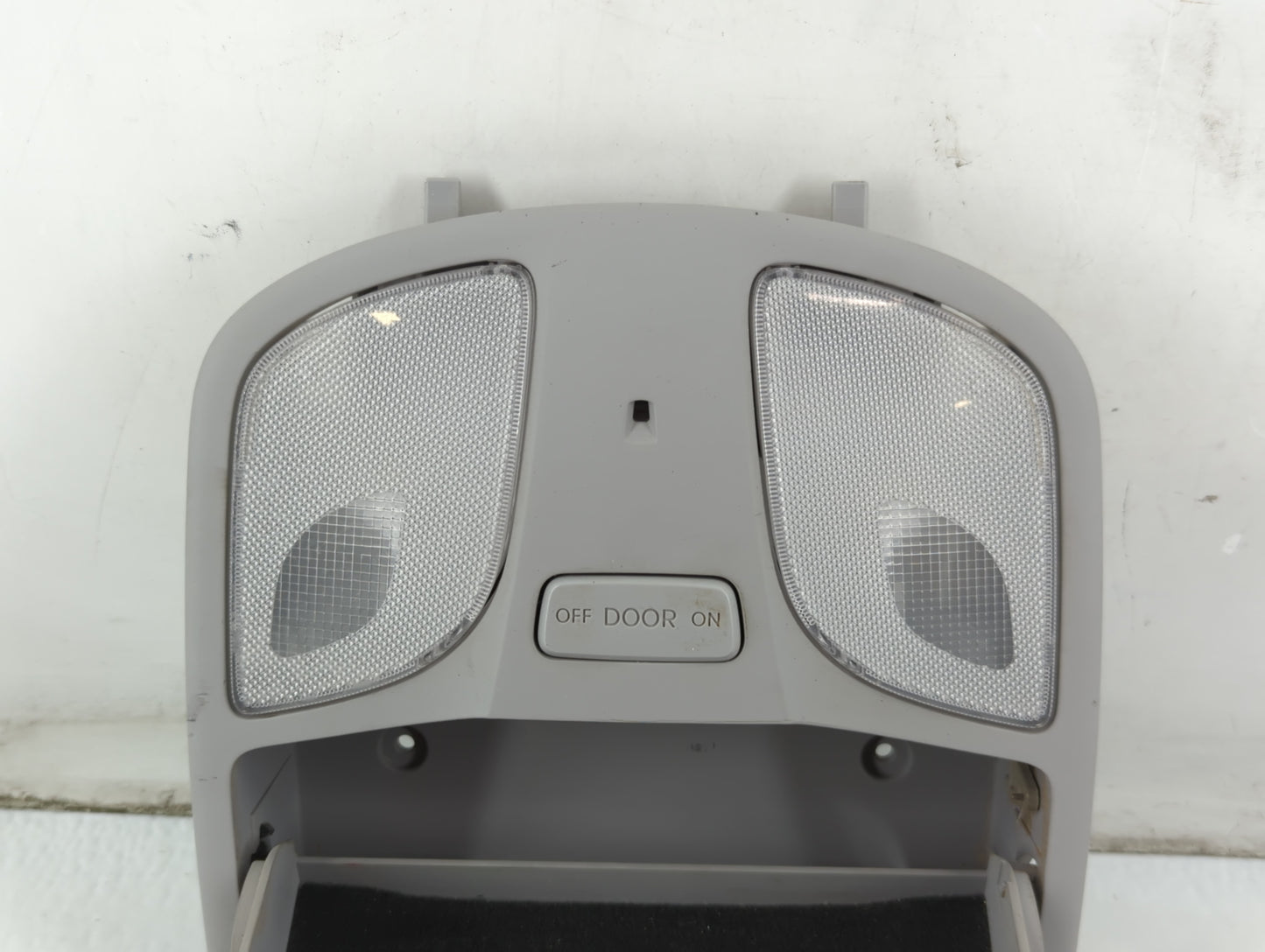 2011-2015 Hyundai Sonata Overhead Roof Console 889138 - Oemusedautoparts1.com