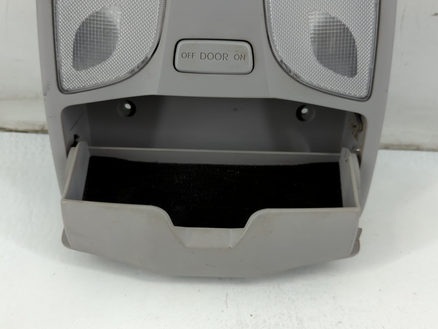 2011-2015 Hyundai Sonata Overhead Roof Console 889138 - Oemusedautoparts1.com