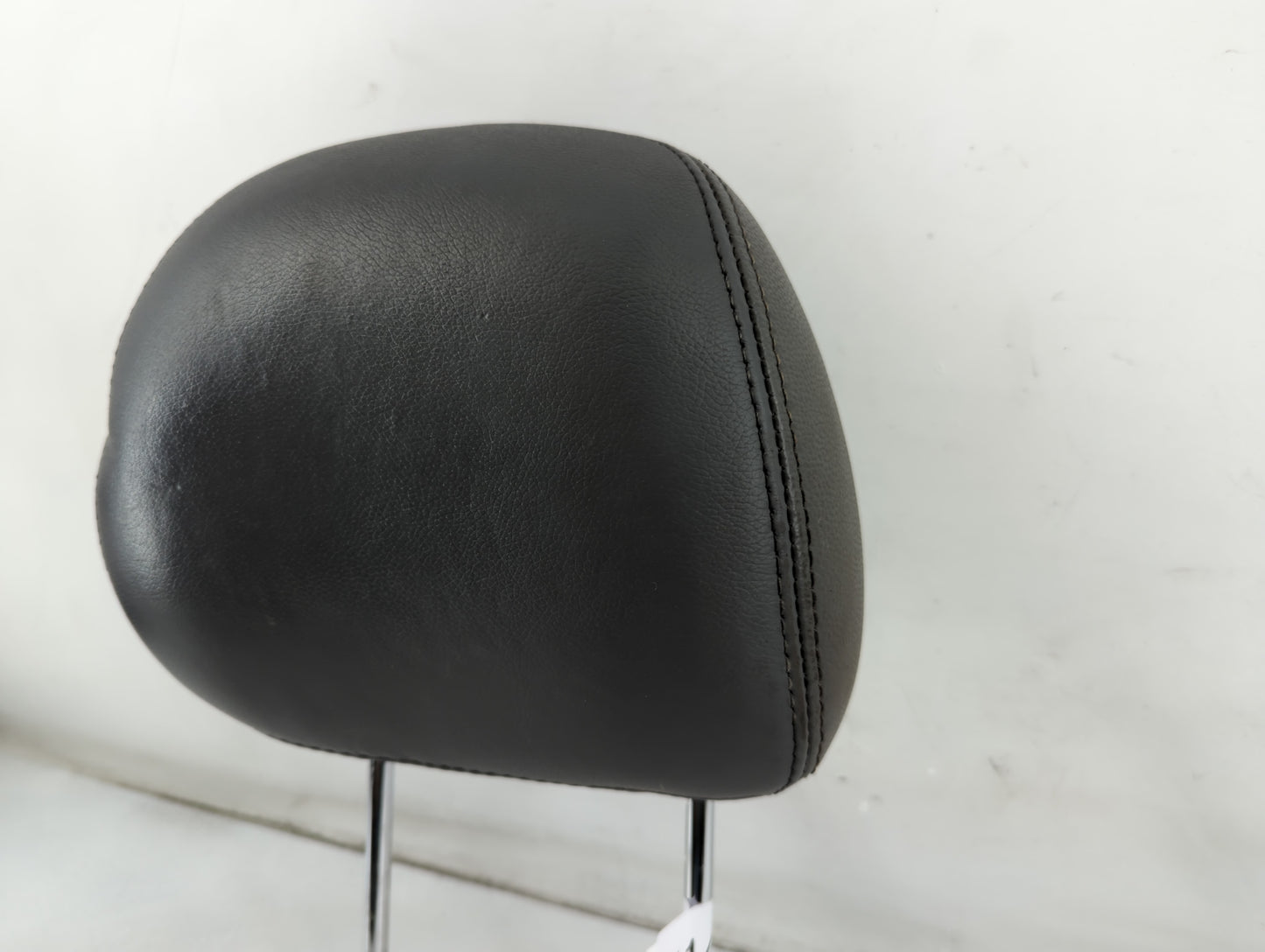 2011-2015 Hyundai Sonata Headrest Head Rest Front Driver Passenger Seat Fits Fits 2011 2012 2013 2014 2015 OEM Used Auto Par