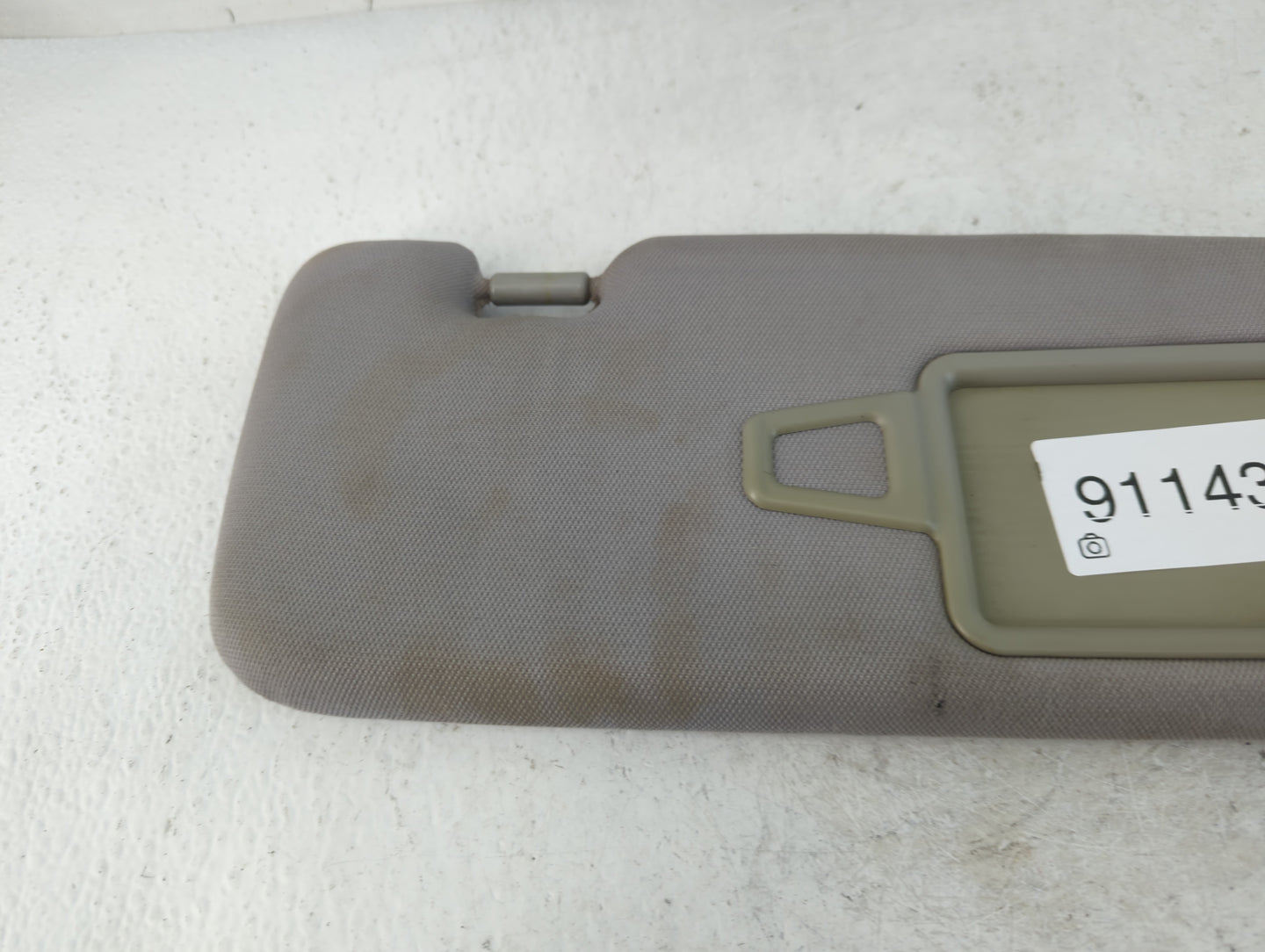 2012-2014 Hyundai Sonata Sun Visor Shade Replacement Driver Left Mirror Fits Fits 2012 2013 2014 OEM Used Auto Parts - Oemus