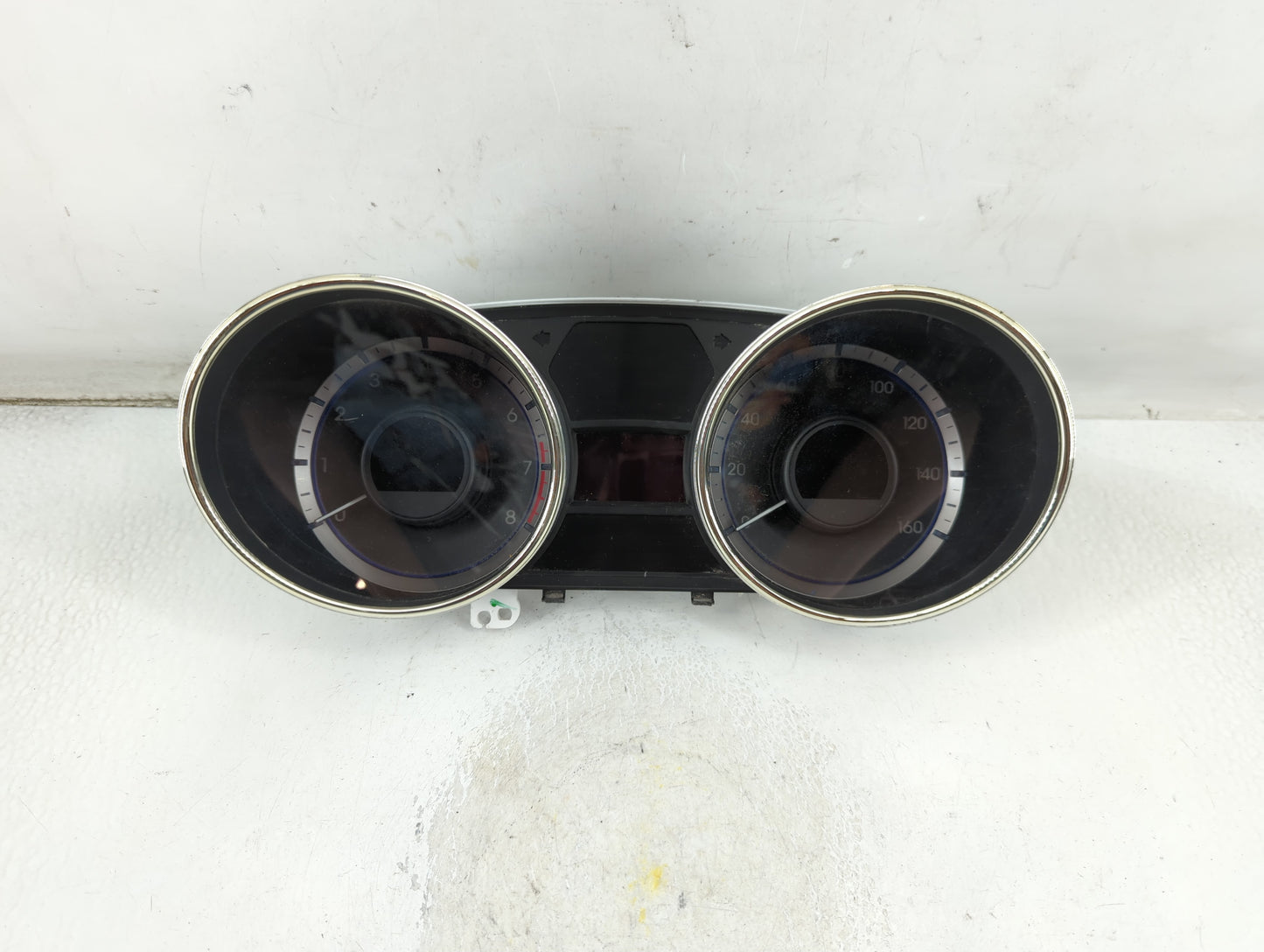 2011-2015 Hyundai Sonata Instrument Cluster Speedometer Gauges P/N:94001-3Q014 Fits Fits 2011 2012 2013 2014 2015 OEM Used A