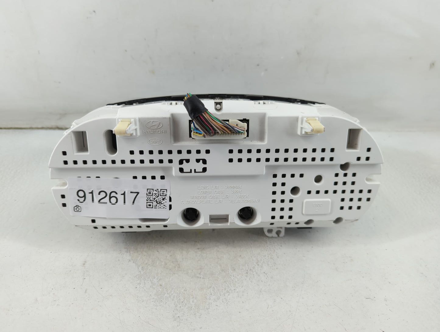 2011-2015 Hyundai Sonata Instrument Cluster Speedometer Gauges P/N:94001-3Q014 Fits Fits 2011 2012 2013 2014 2015 OEM Used A