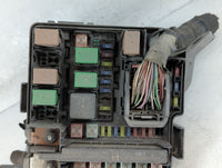 2011-2012 Hyundai Sonata Fusebox Fuse Box Panel Relay Module P/N:91950-3S610 Fits Fits 2011 2012 OEM Used Auto Parts - Oemus