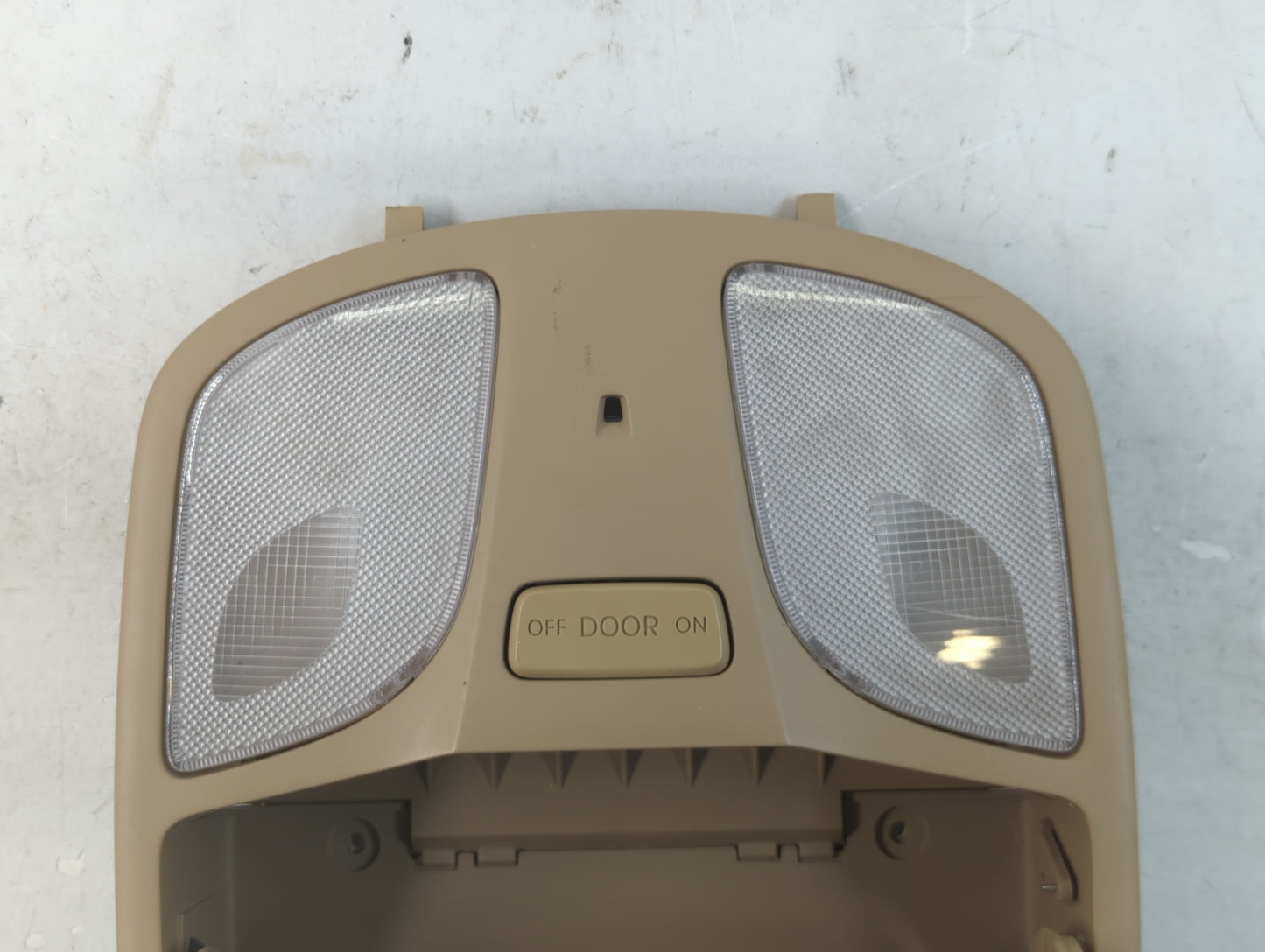 2011-2015 Hyundai Sonata Overhead Roof Console 918830 - Oemusedautoparts1.com