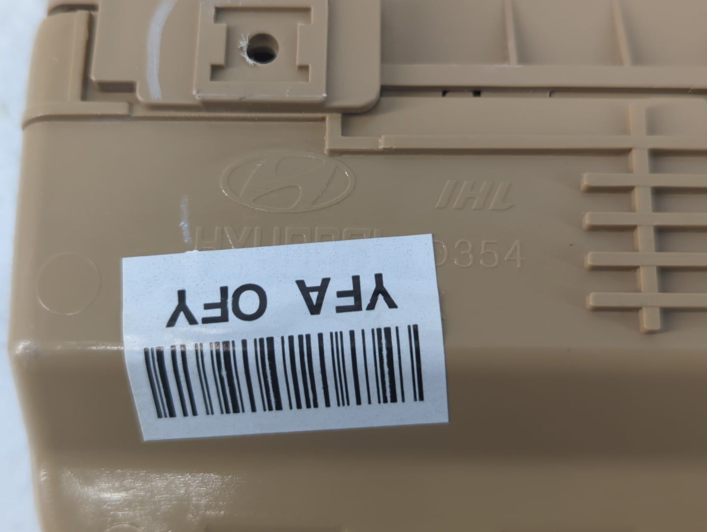 2011-2015 Hyundai Sonata Overhead Roof Console 918830 - Oemusedautoparts1.com