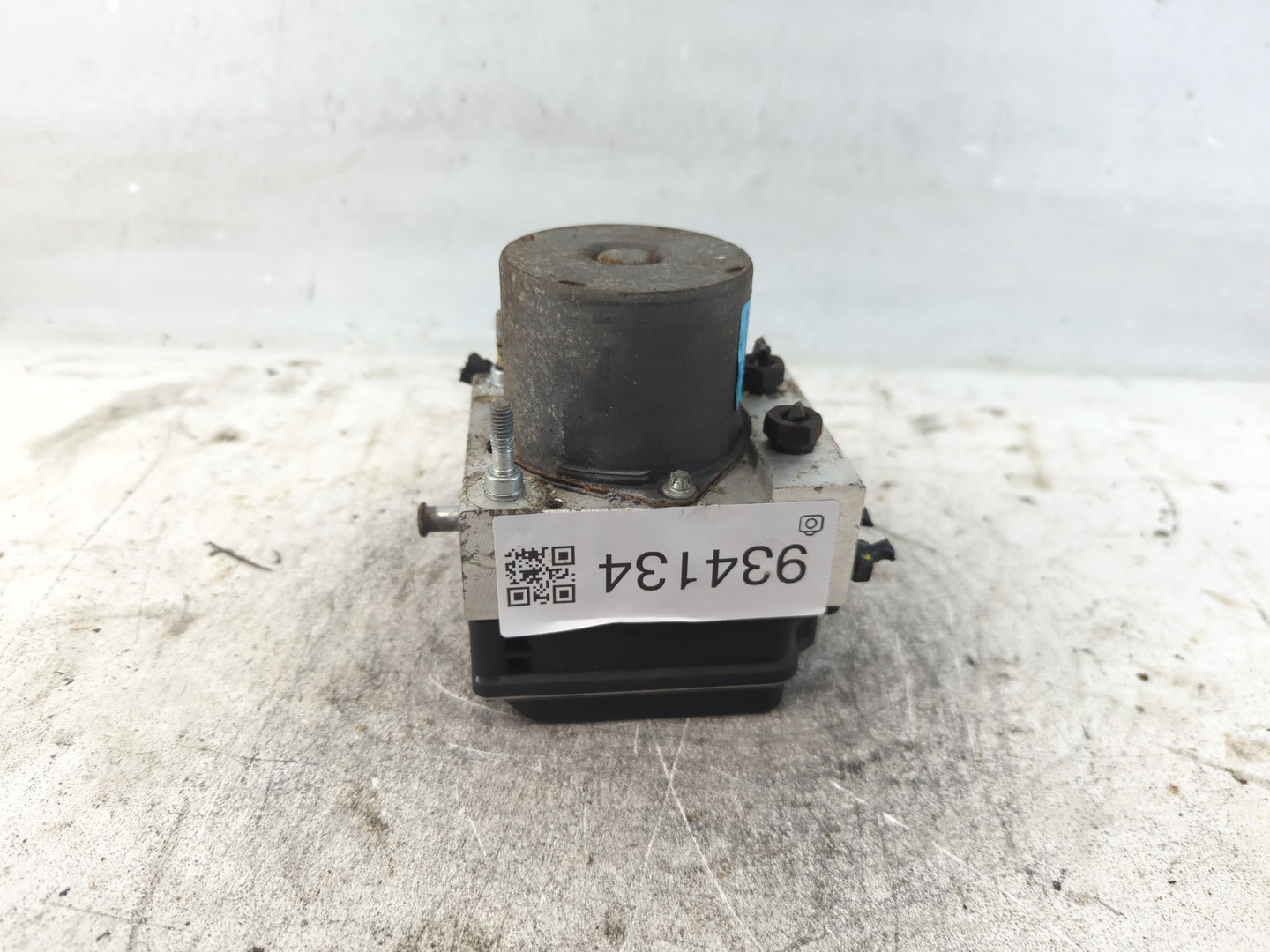 2011-2013 Hyundai Sonata ABS Pump Control Module Replacement P/N:58920-3Q500 Fits Fits 2011 2012 2013 OEM Used Auto Parts - 