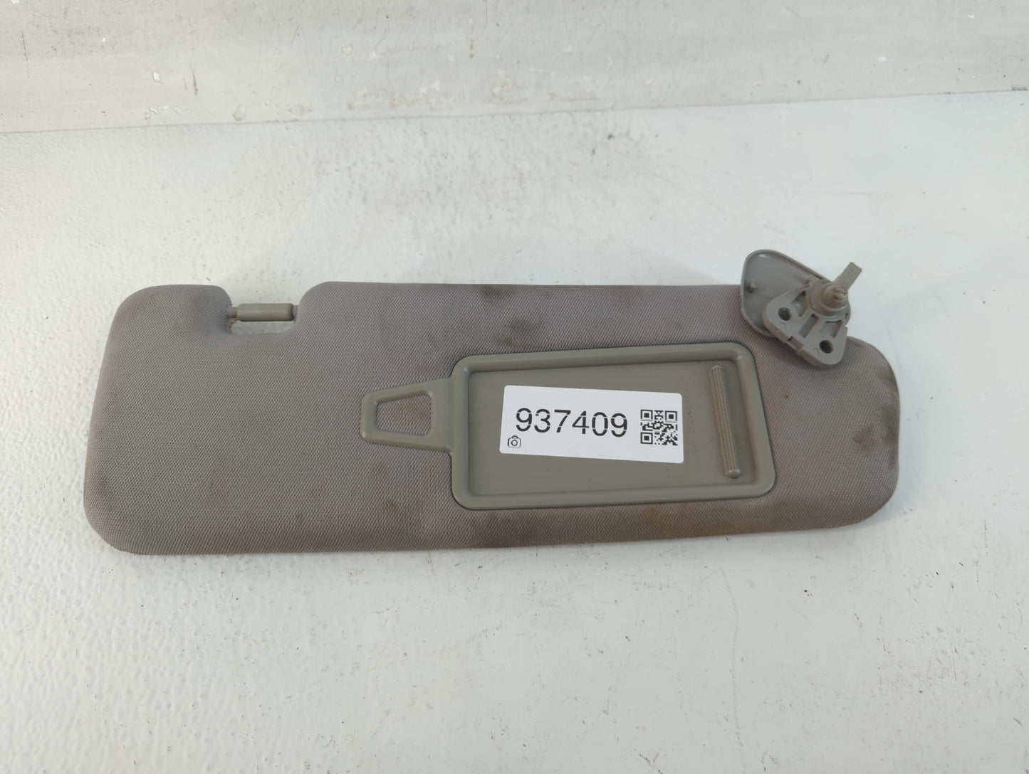 2012-2014 Hyundai Sonata Sun Visor Shade Replacement Passenger Right Mirror Fits Fits 2012 2013 2014 OEM Used Auto Parts - O