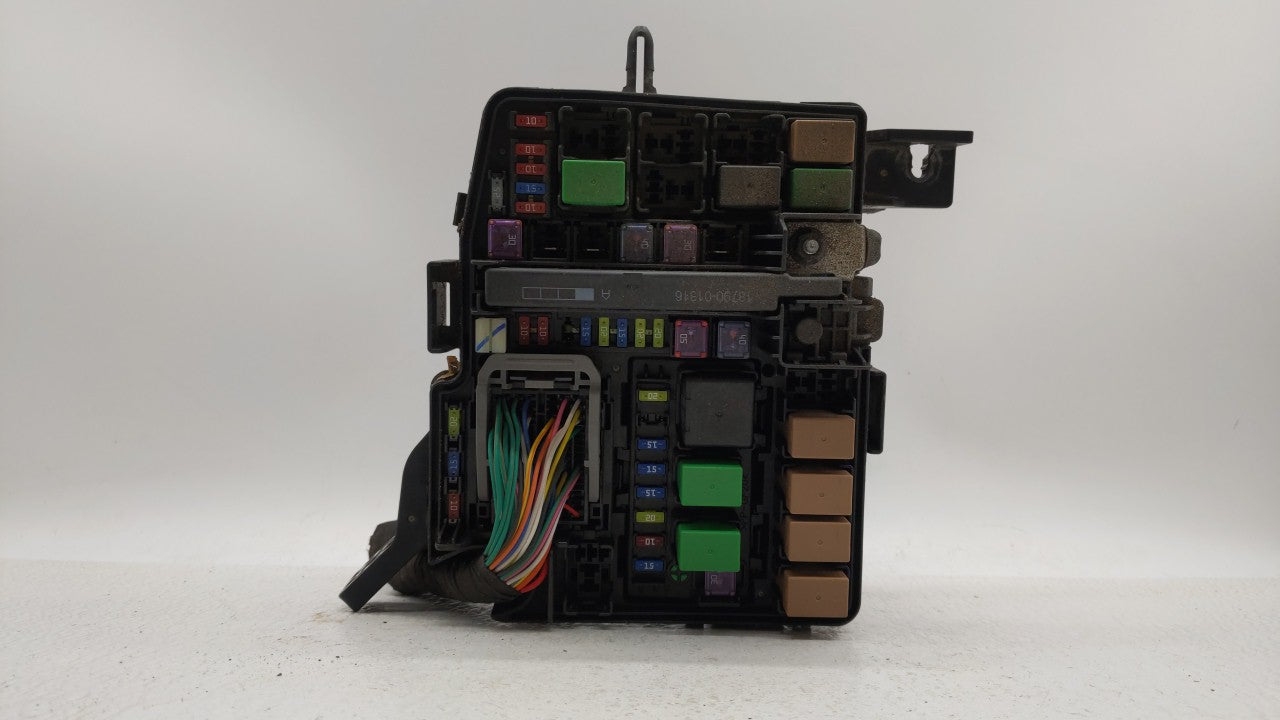 2012 Hyundai Sonata Fusebox Fuse Box Panel Relay Module P/N:91750-3Q070 Fits Fits 2011 2013 2014 OEM Used Auto Parts - Oemus