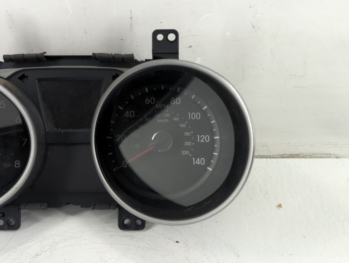 2010-2013 Hyundai Tucson Instrument Cluster Speedometer Gauges P/N:11002-118200H 94001-2S595 Fits Fits 2010 2011 2012 2013 O