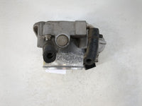 2010-2013 Hyundai Tucson Throttle Body P/N:35100-25400 Fits Fits 2006 2007 2008 2009 2010 2011 2012 2013 OEM Used Auto Parts