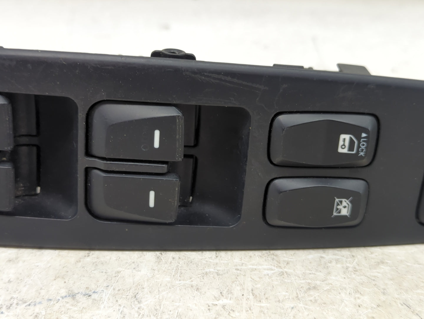 2010-2016 Hyundai Tucson Master Power Window Switch Replacement Driver Side Left P/N:383490-1310LHD Fits OEM Used Auto Parts