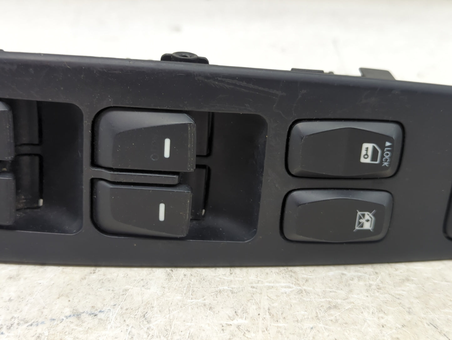 2010-2016 Hyundai Tucson Master Power Window Switch Replacement Driver Side Left P/N:383490-1310LHD Fits OEM Used Auto Parts