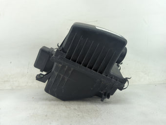 compare product 2012 Hyundai Tucson Air Cleaner Intake-duct Hose Tube