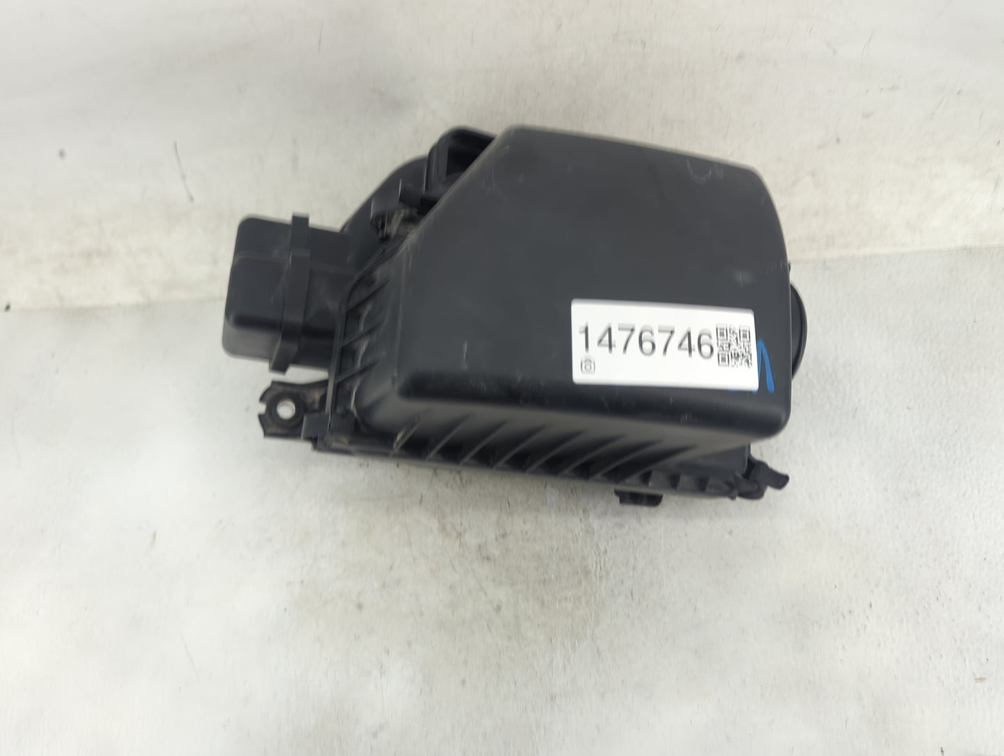 2012 Hyundai Tucson Air Cleaner Intake-duct Hose Tube - Oemusedautoparts1.com