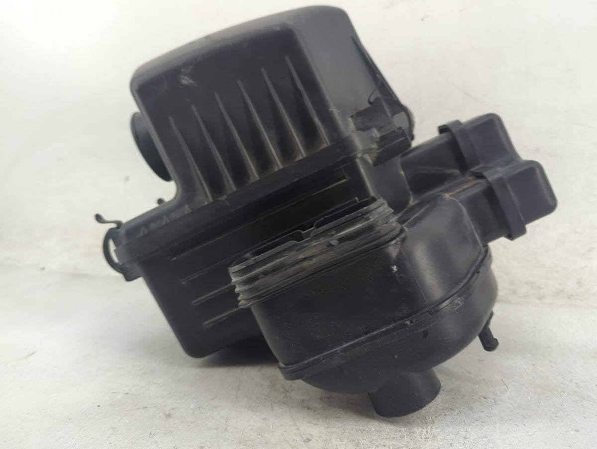 2012 Hyundai Tucson Air Cleaner Intake-duct Hose Tube - Oemusedautoparts1.com