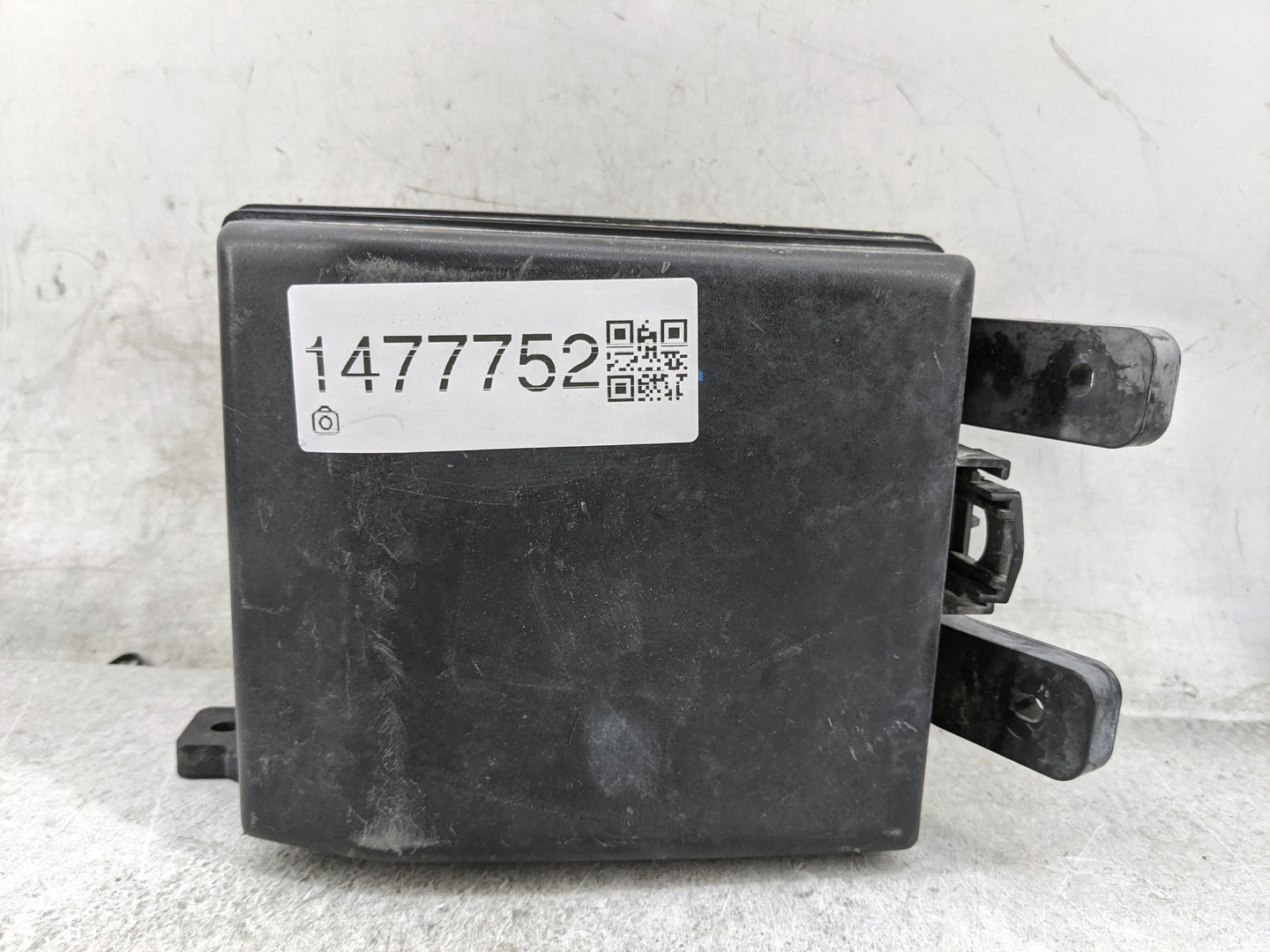 2011-2013 Hyundai Tucson Fusebox Fuse Box Panel Relay Module P/N:91402-2S254 919412S022 Fits Fits 2011 2012 2013 OEM Used Au