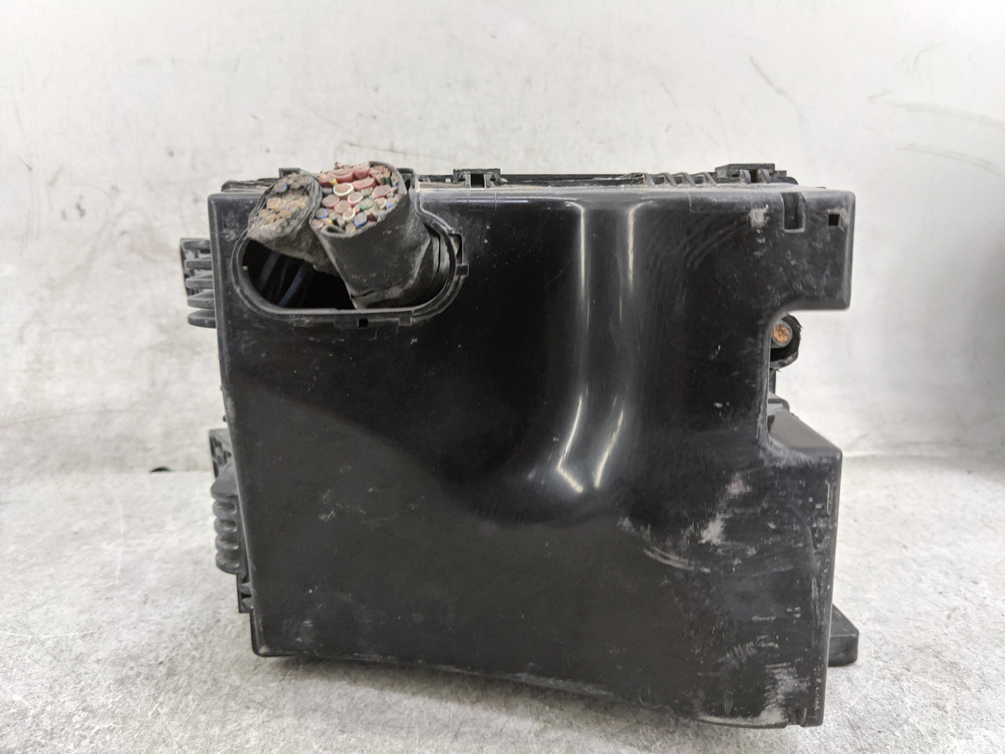 2011-2013 Hyundai Tucson Fusebox Fuse Box Panel Relay Module P/N:91402-2S254 919412S022 Fits Fits 2011 2012 2013 OEM Used Au
