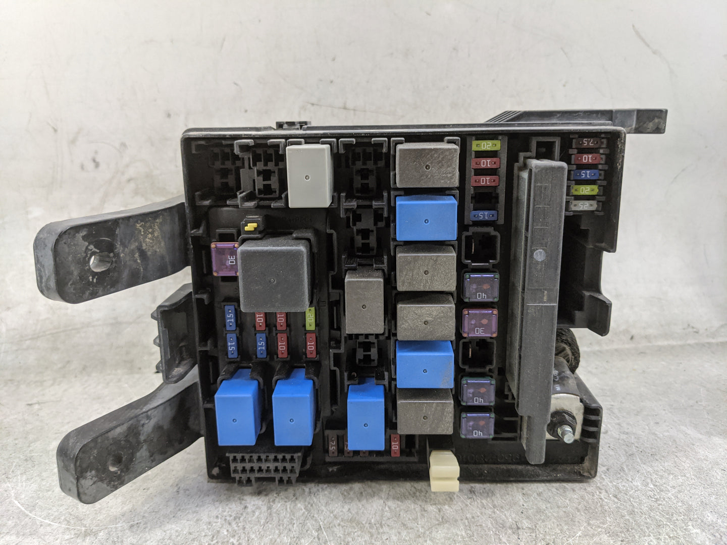 2011-2013 Hyundai Tucson Fusebox Fuse Box Panel Relay Module P/N:91402-2S254 919412S022 Fits Fits 2011 2012 2013 OEM Used Au