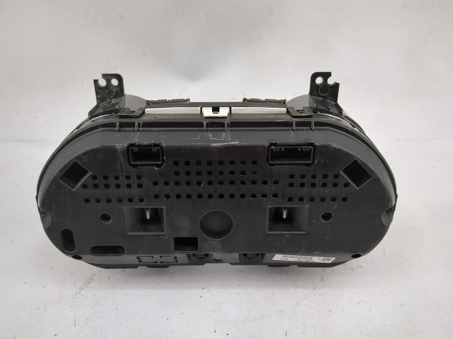 2010-2013 Hyundai Tucson Instrument Cluster Speedometer Gauges P/N:94001-2S575 11002-118100H Miles: Fits Fits 2010 2011 2012