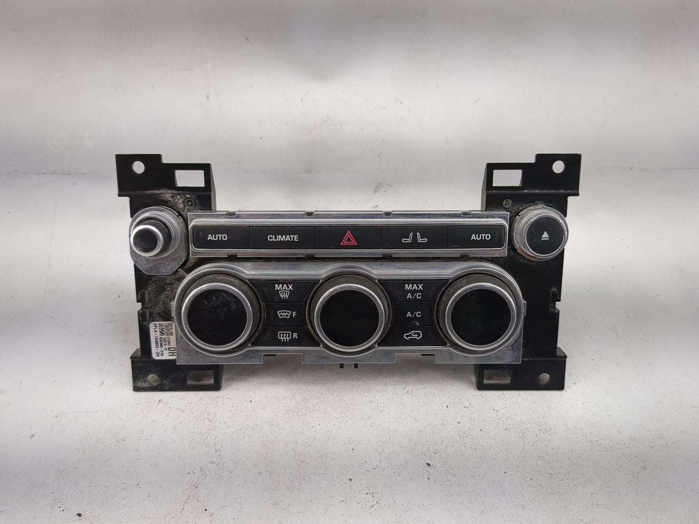 2012 Hyundai Tucson Climate Control Module Temperature AC/Heater Replacement P/N:86150-2S000 Fits OEM Used Auto Parts - Oemu