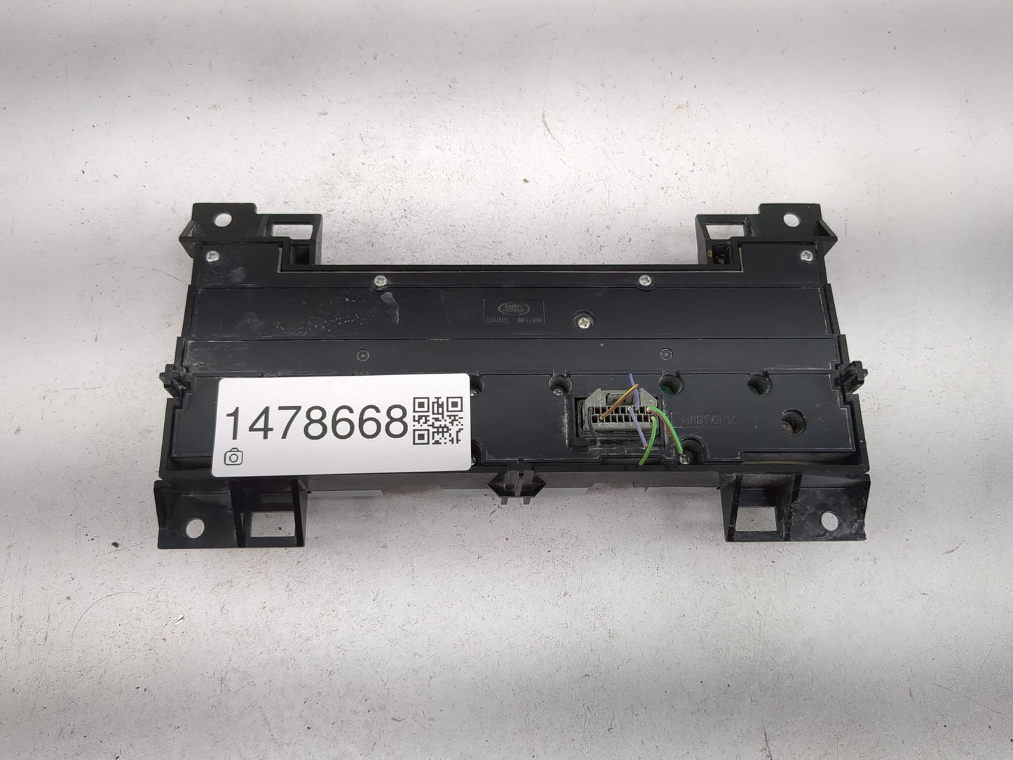 2012 Hyundai Tucson Climate Control Module Temperature AC/Heater Replacement P/N:86150-2S000 Fits OEM Used Auto Parts - Oemu